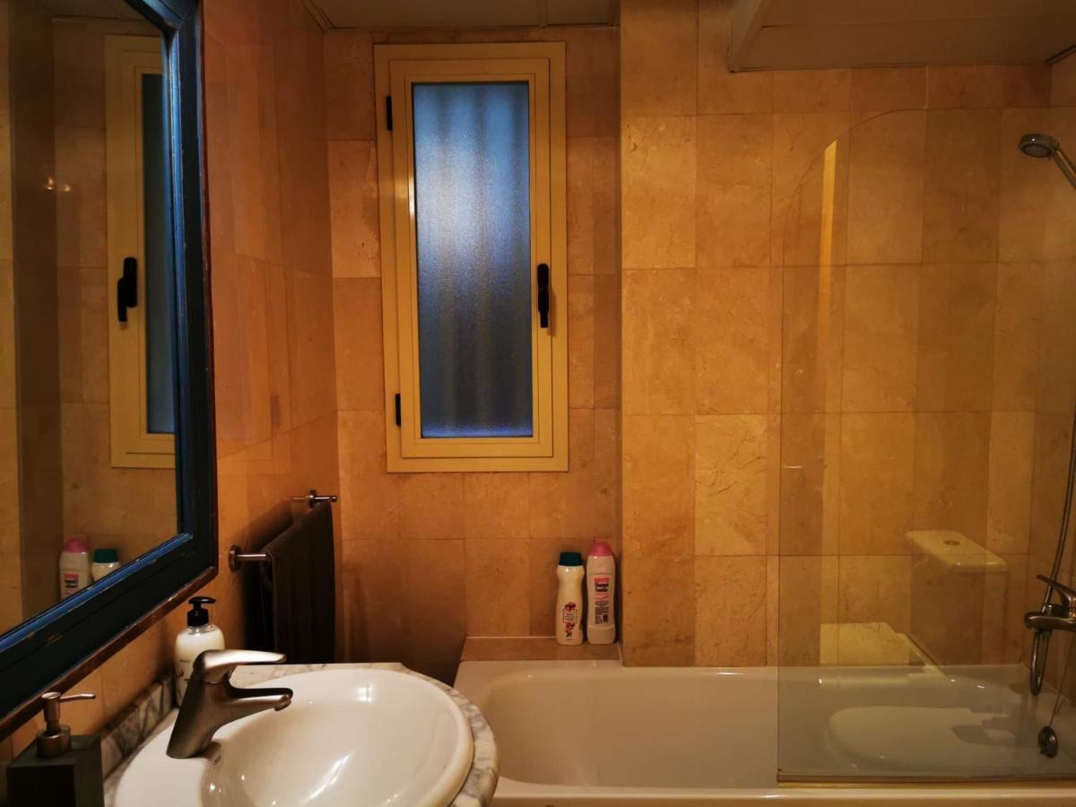 Vtz El Balcon De Rey Alfonso III Apartment Zaragoza Luaran gambar